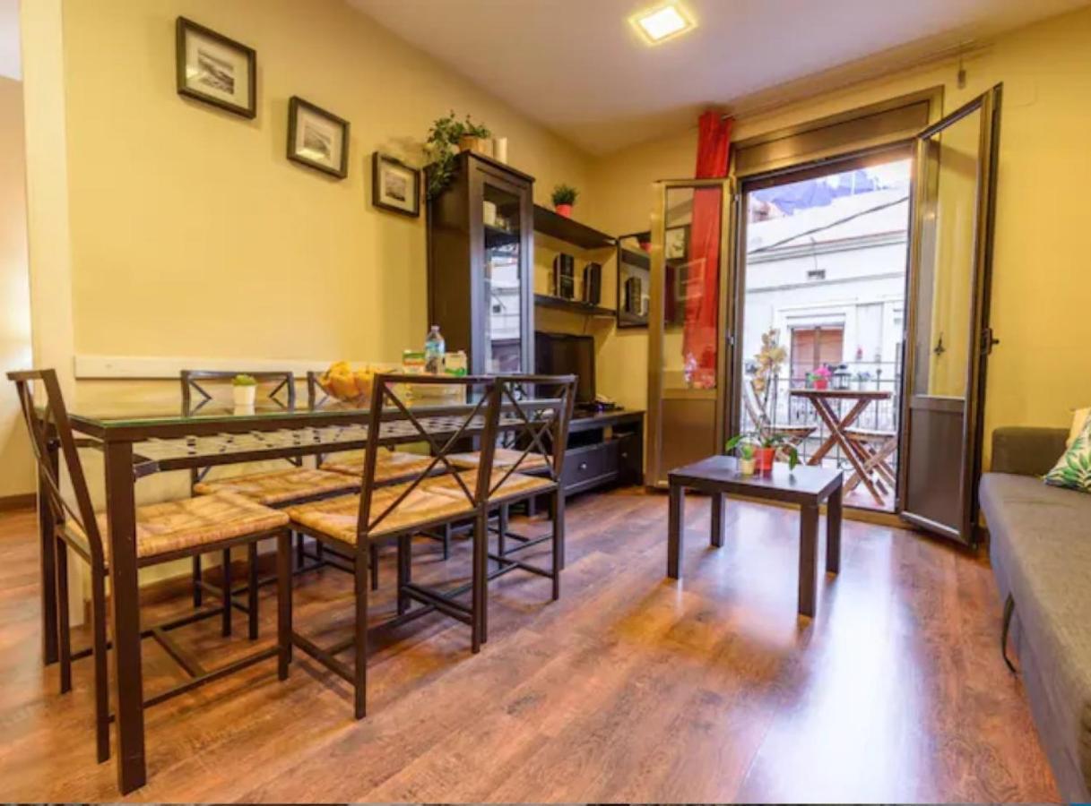 Ramblasrentals Cozy Renovated 2Br With Balcony Lift 20M Rambla - Parking - Wifi Barcelona Exteriér fotografie