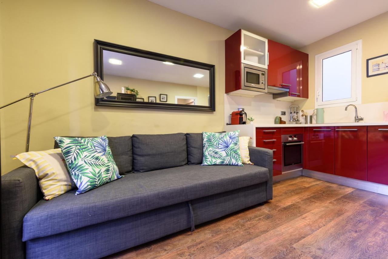 Ramblasrentals Cozy Renovated 2Br With Balcony Lift 20M Rambla - Parking - Wifi Barcelona Exteriér fotografie