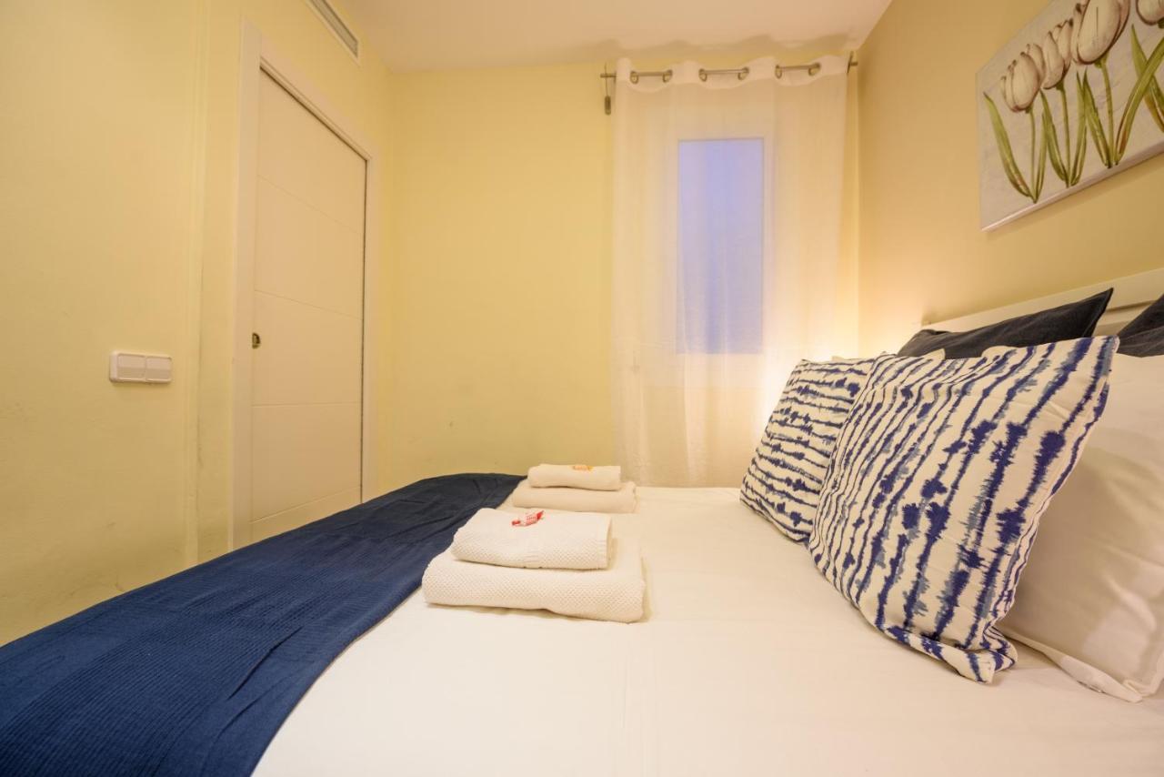 Ramblasrentals Cozy Renovated 2Br With Balcony Lift 20M Rambla - Parking - Wifi Barcelona Exteriér fotografie